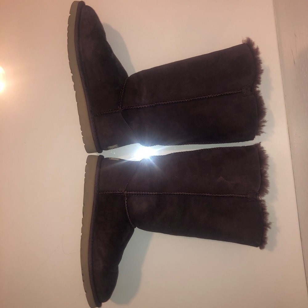 Ugg Purple Bailey Button Size 6 - image 3
